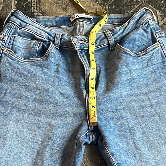 Zara women’s Light Blue Jeans size 14 - Picture 3 of 7